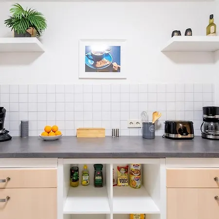 6 People Near Basel & Black Forest, Stylish, Functional Apartmán